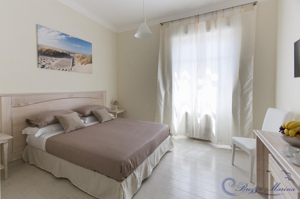 Brezza Marina Luxury Rooms Cagliari Luaran gambar