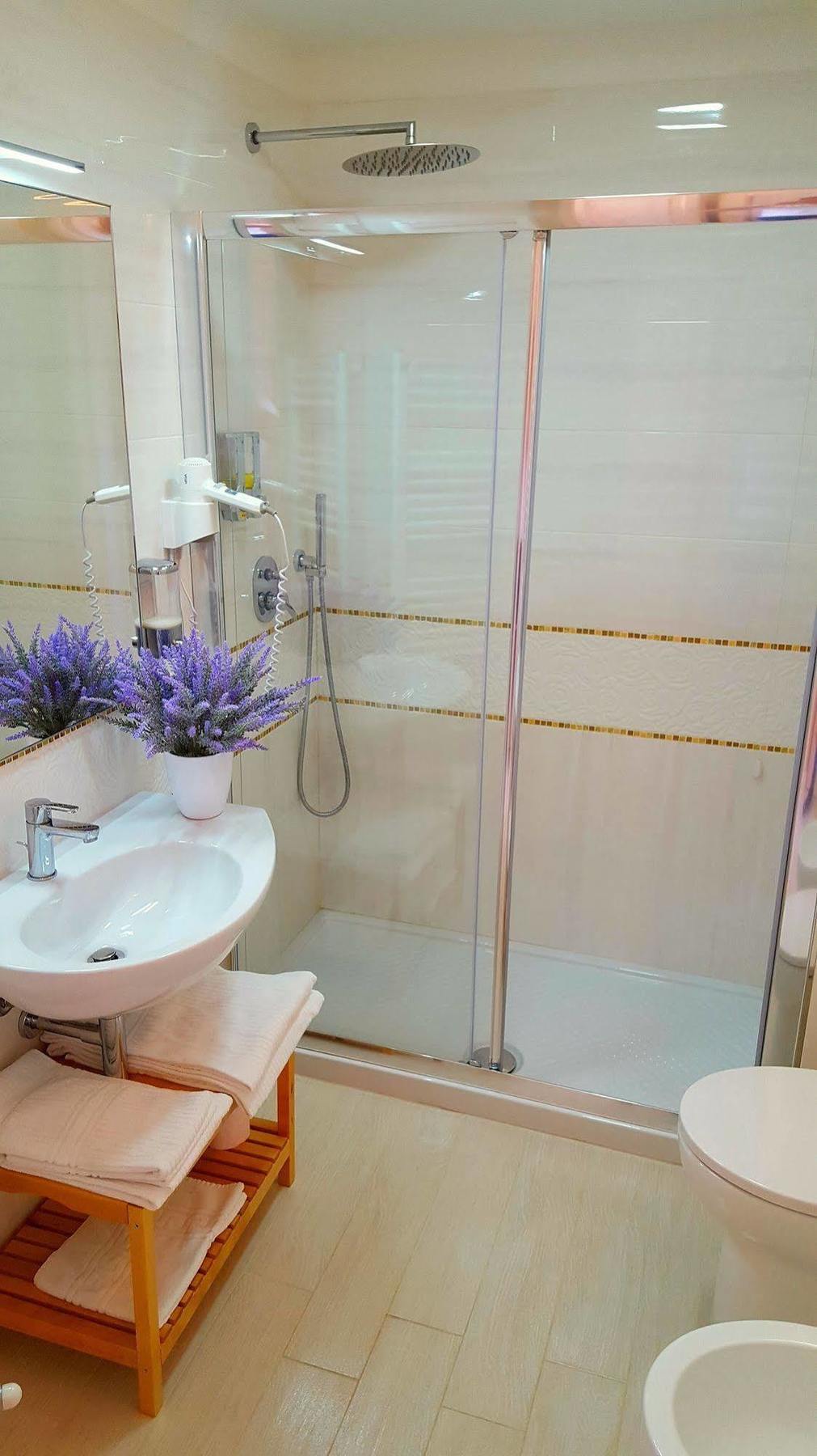 Brezza Marina Luxury Rooms Cagliari Luaran gambar